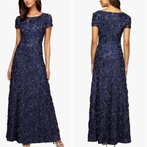 Alex Evenings Women's Long‎ Rosette Lace Cap Sleeve Gown, navy, 16